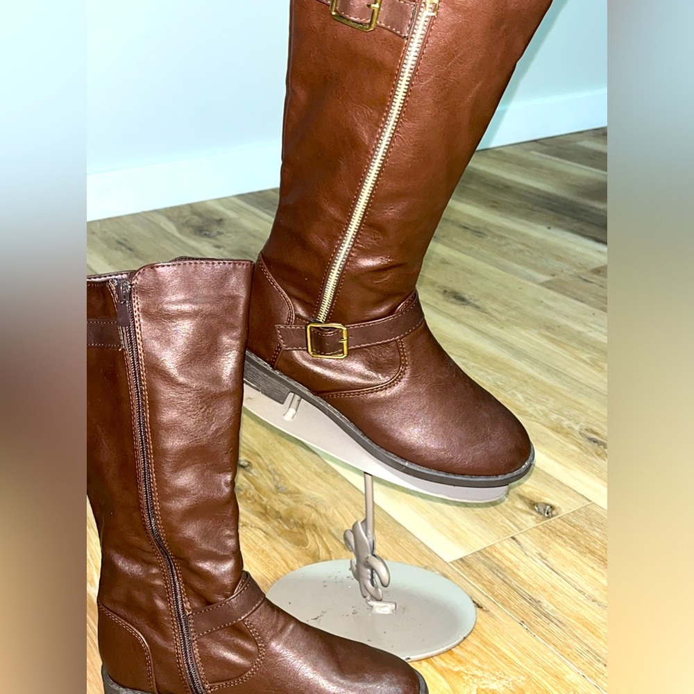 Brown Boots 🍁